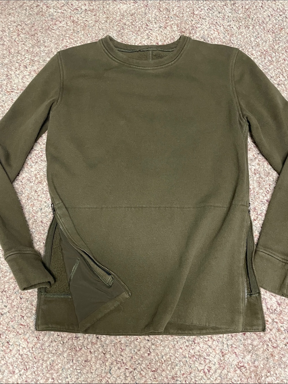 Lululemon Olive Sweatshirt with zip sides/hidden kangaroo pocket